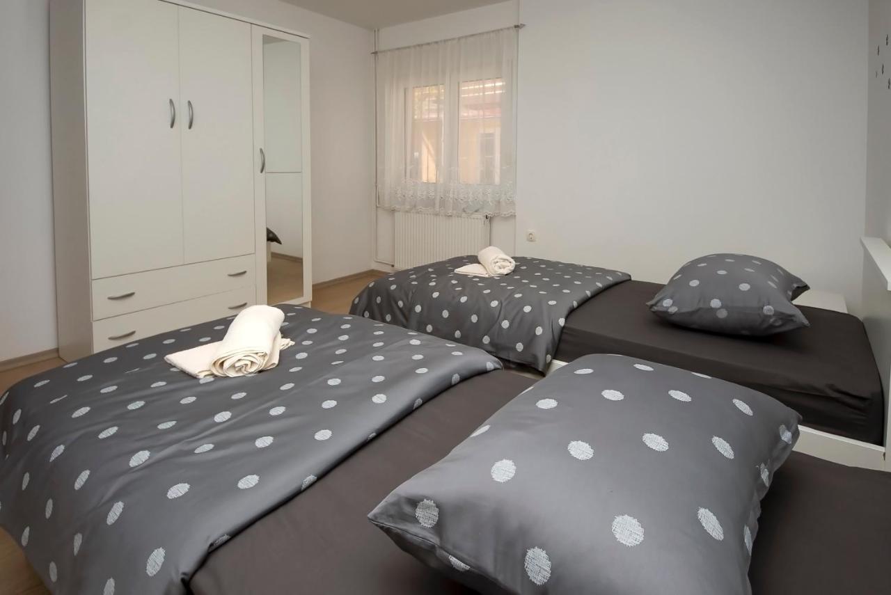 Apartman Mia Шибеник Екстер'єр фото
