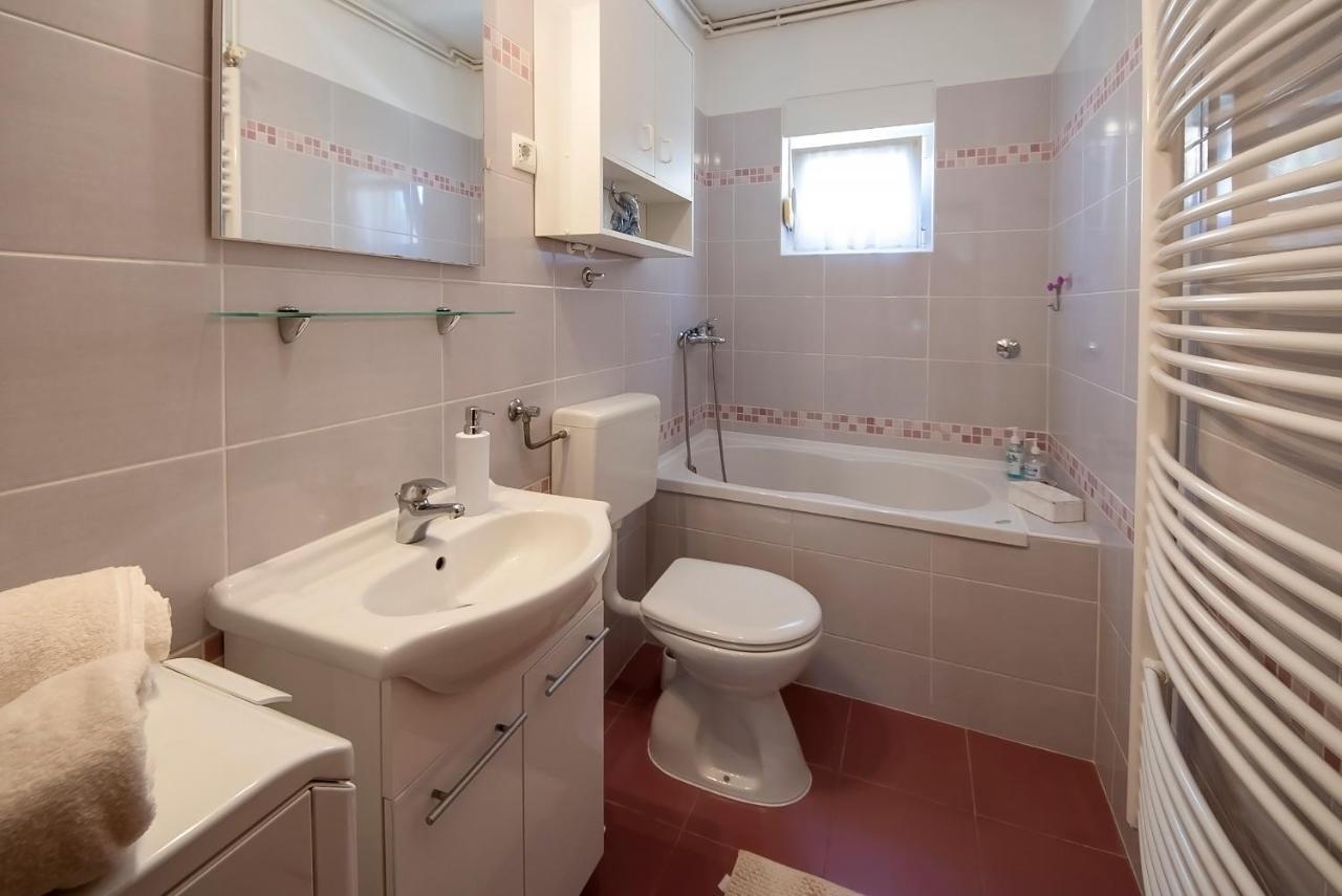 Apartman Mia Шибеник Екстер'єр фото