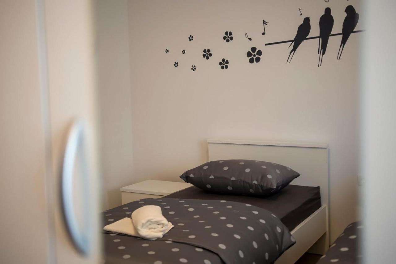 Apartman Mia Шибеник Екстер'єр фото