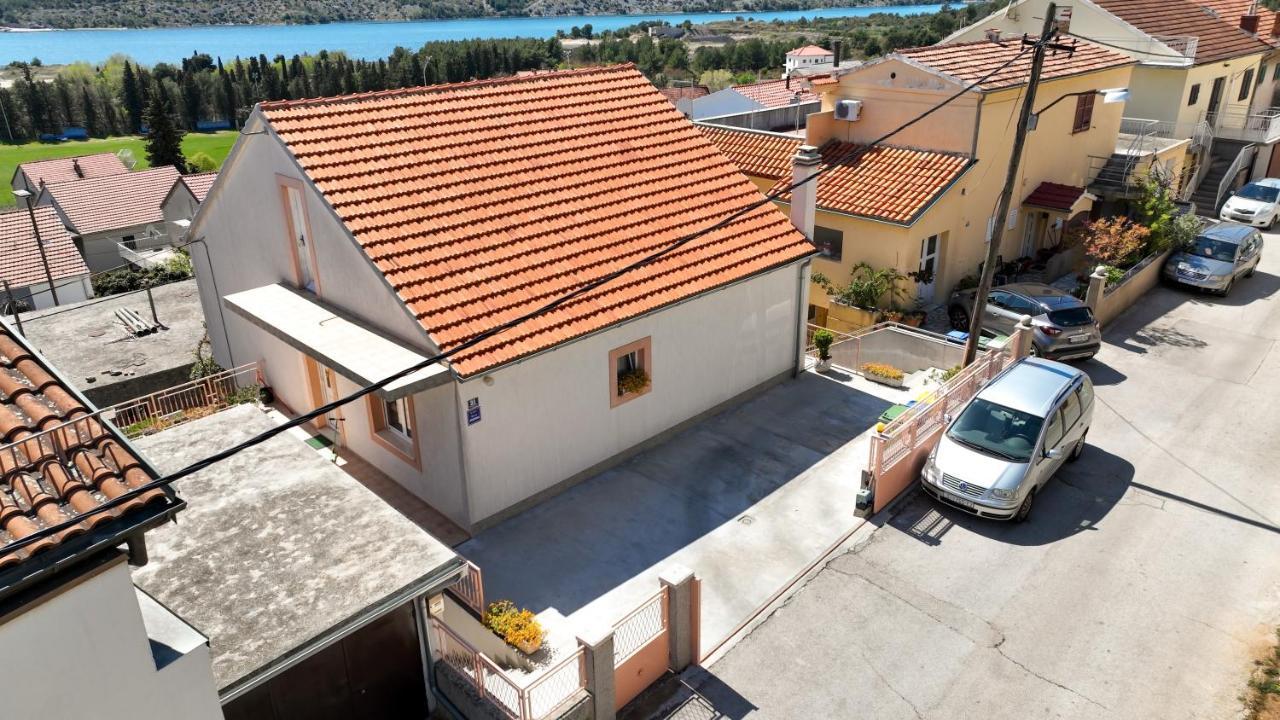 Apartman Mia Шибеник Екстер'єр фото