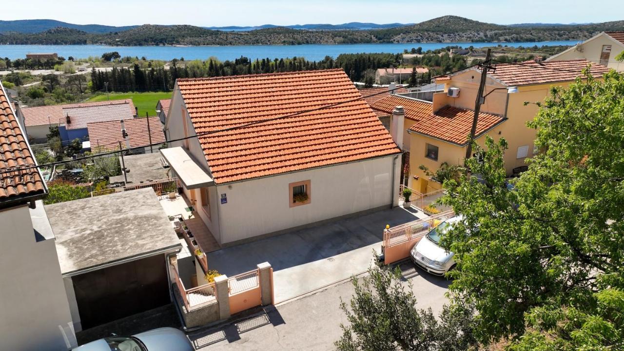 Apartman Mia Шибеник Екстер'єр фото